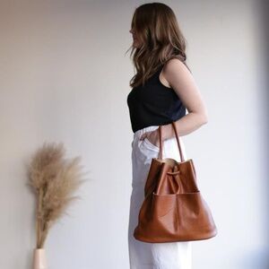 Are Studio Lade backpack in Tobacco